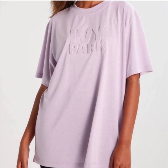 IVY PARK Tops - Ivy park lilac embossed logo t shirt size extra small
